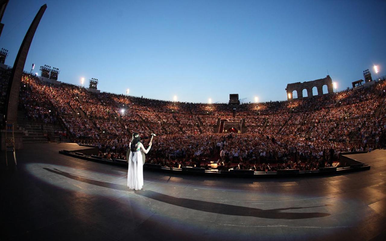 Stadia Suite Verona Exteriör bild